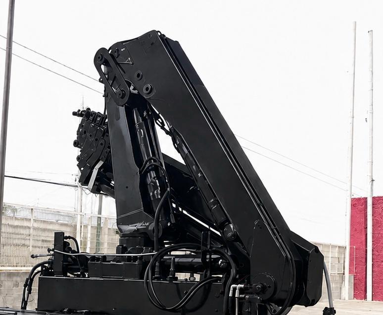 KENWORTH T370 / HIAB 200-5